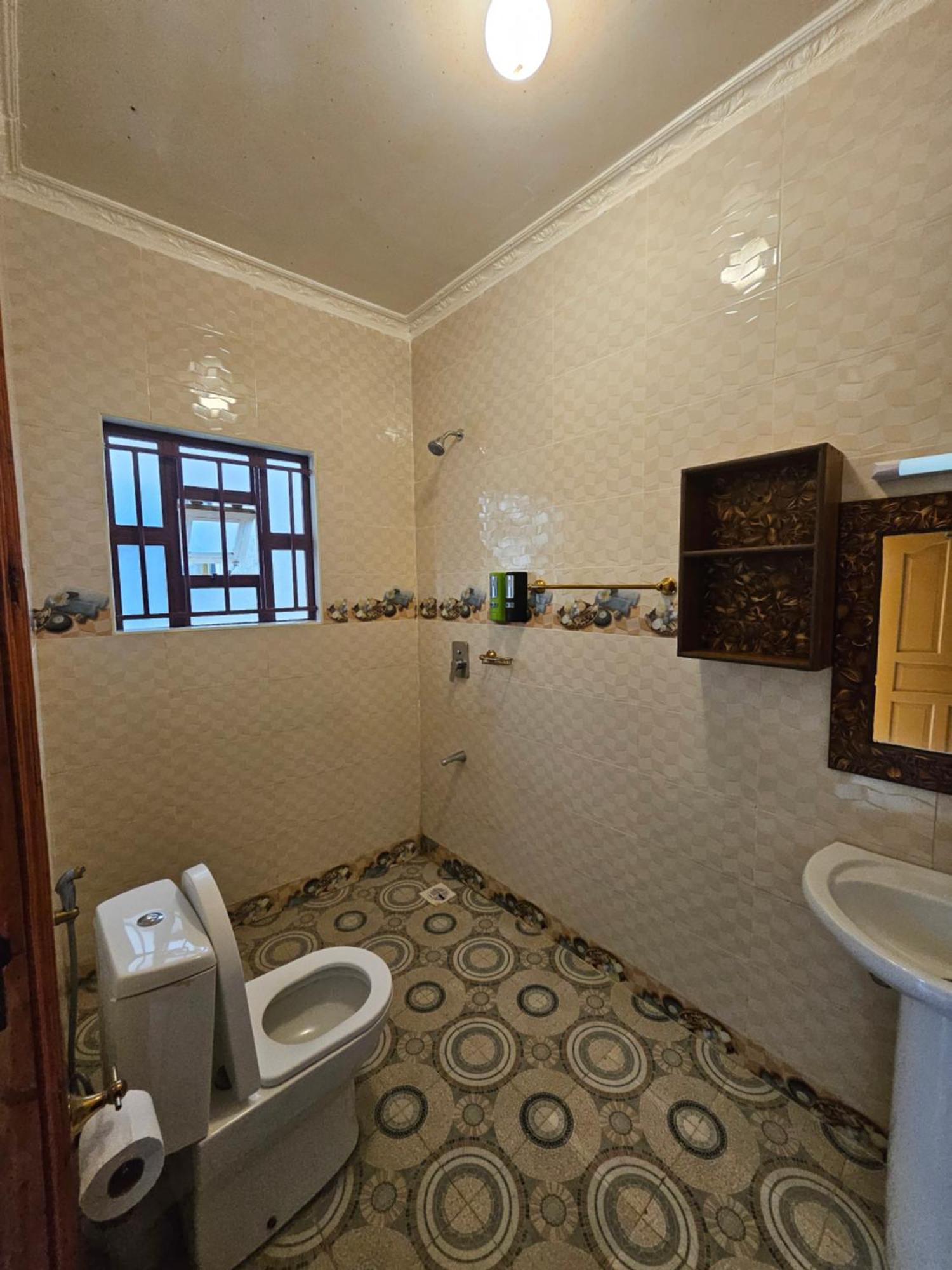 Grand Amoena Guest House Найваша Екстериор снимка